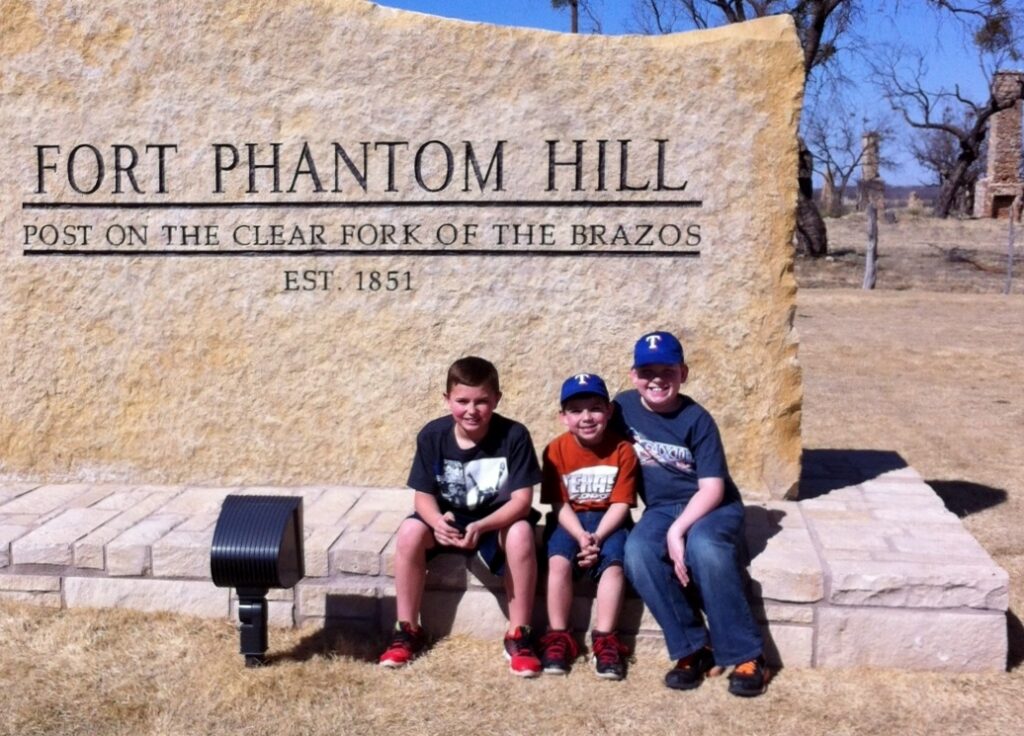 Charlottes grandsons visiting the Fort